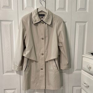 Vintage Fen Nelli Women’s Beige Trench Coat Sz 7/8
